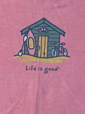 Life is Good shirt size small